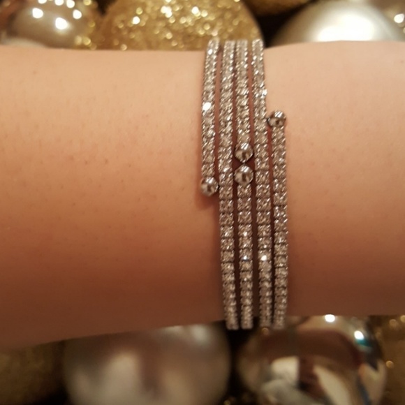 Swarovski crystal bracelet - Picture 3 of 8